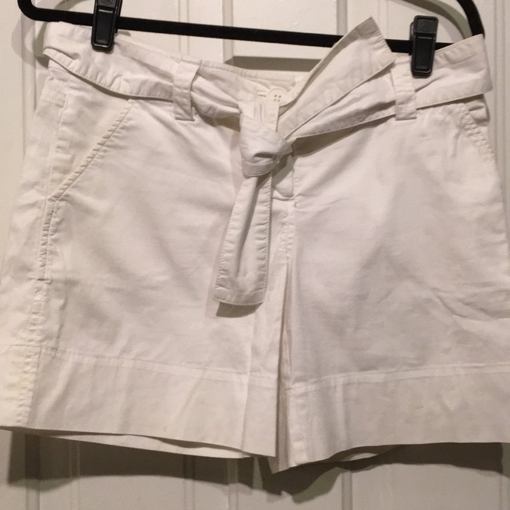Mid length tie shorts